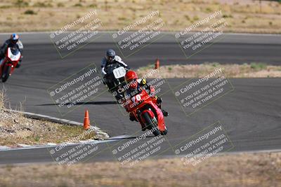 media/Apr-19-2025-AHRMA (Sat) [[3d98ca3309]]/Race/Group 8/Turn 4/